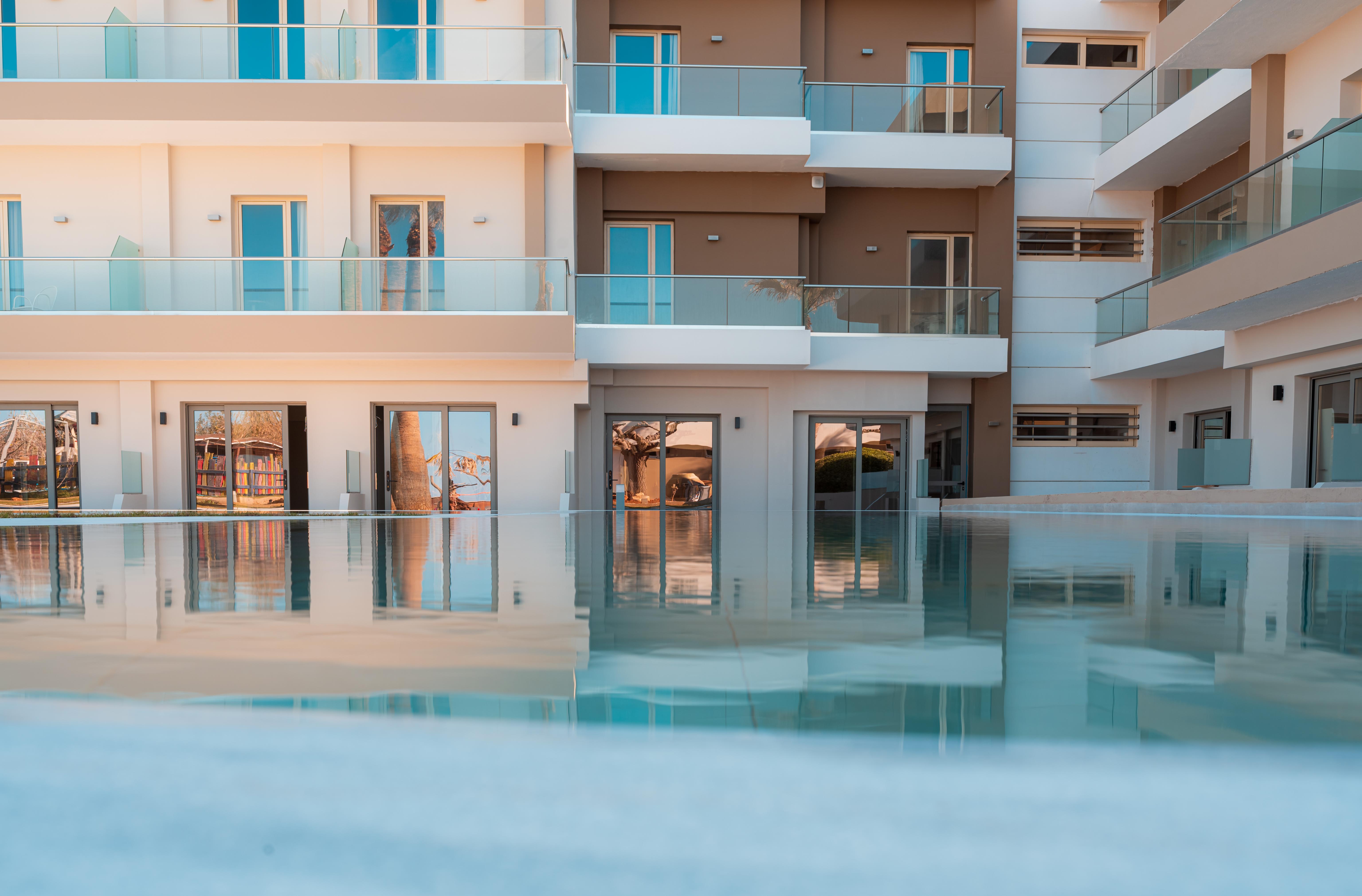 Malia Bay Beach Hotel & Bungalows Exterior foto